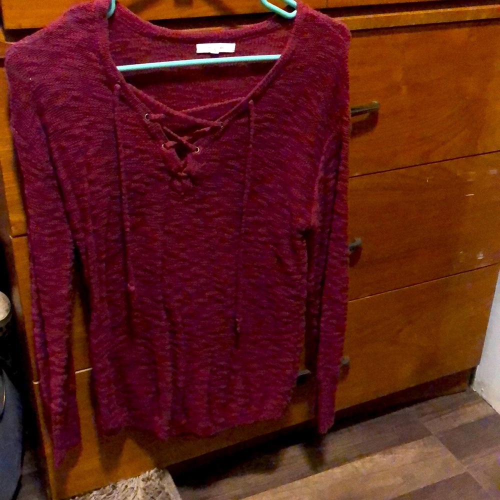 Maurices sweater